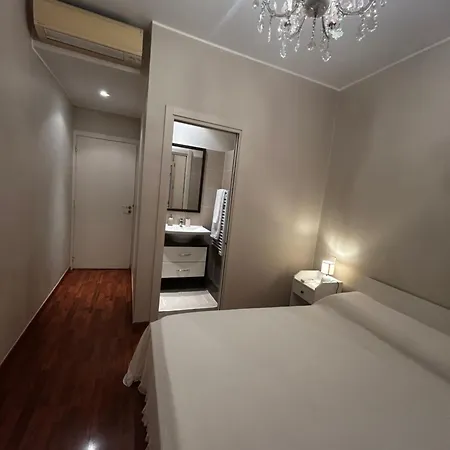 2 Bedroom Next To Monaco Air Conditioning * Beausoleil